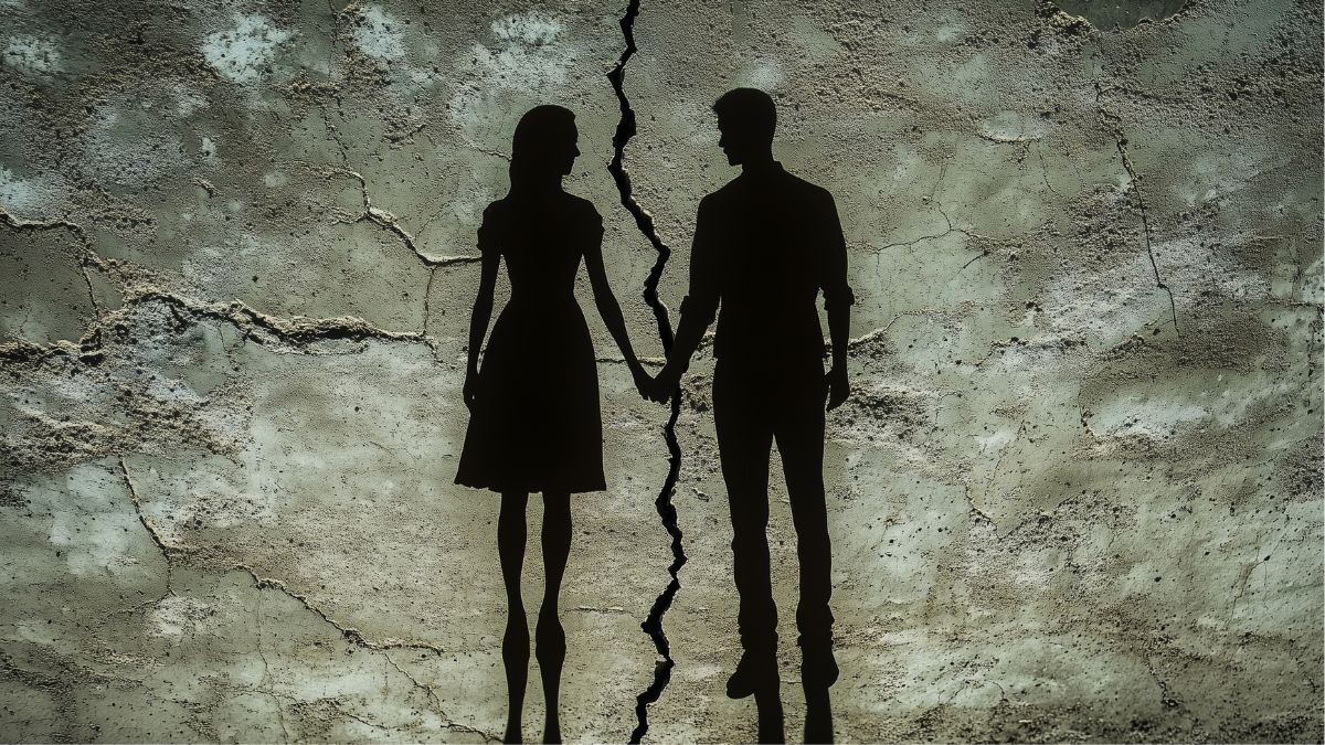 Signs Your Relationship Is Over Before You Even Realize It