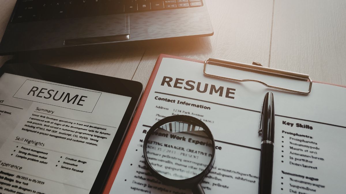 40 Phrases You Should Delete From Your Resume Immediately