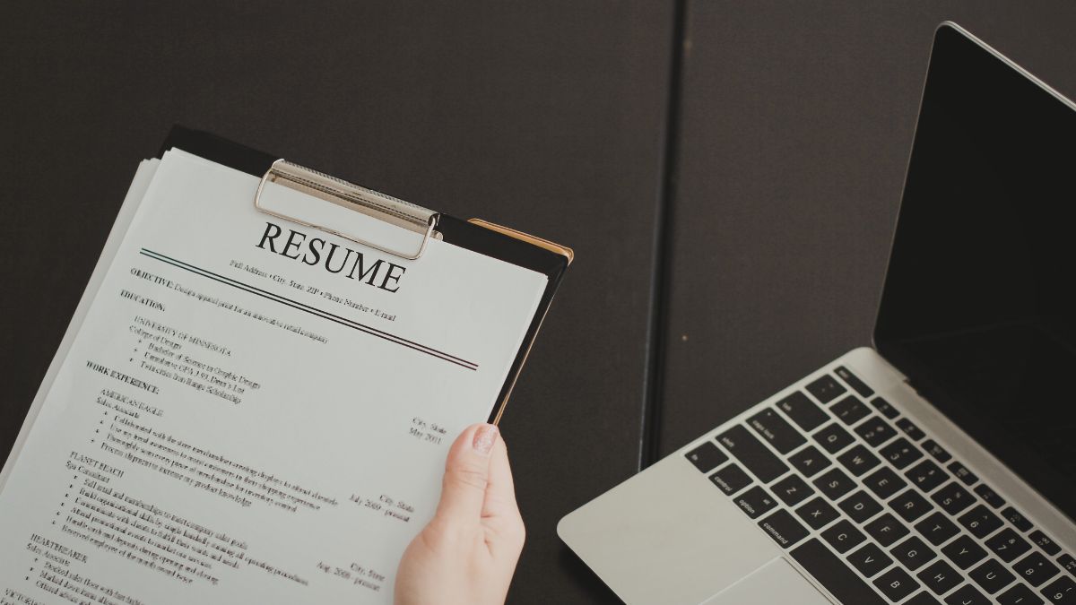 Using AI for Your Resume Could Lower Your Chances of Getting Hired, an Expert Warns