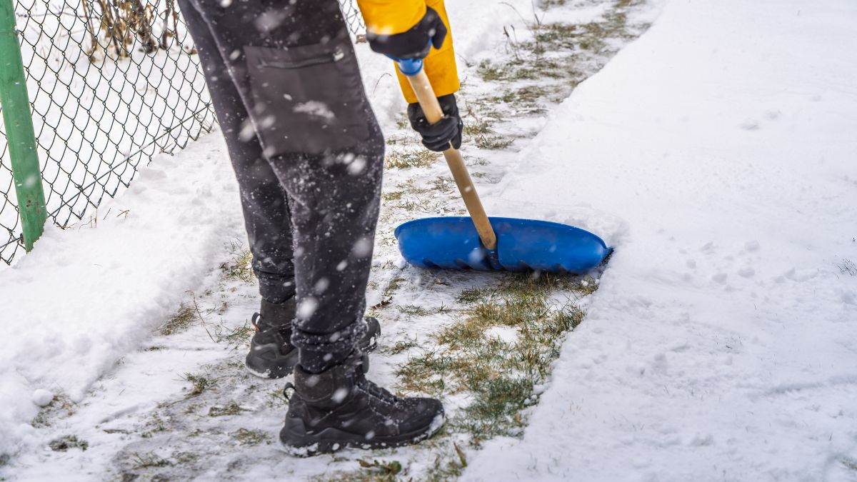 The Most Dangerous Mistakes People Make in the Snow