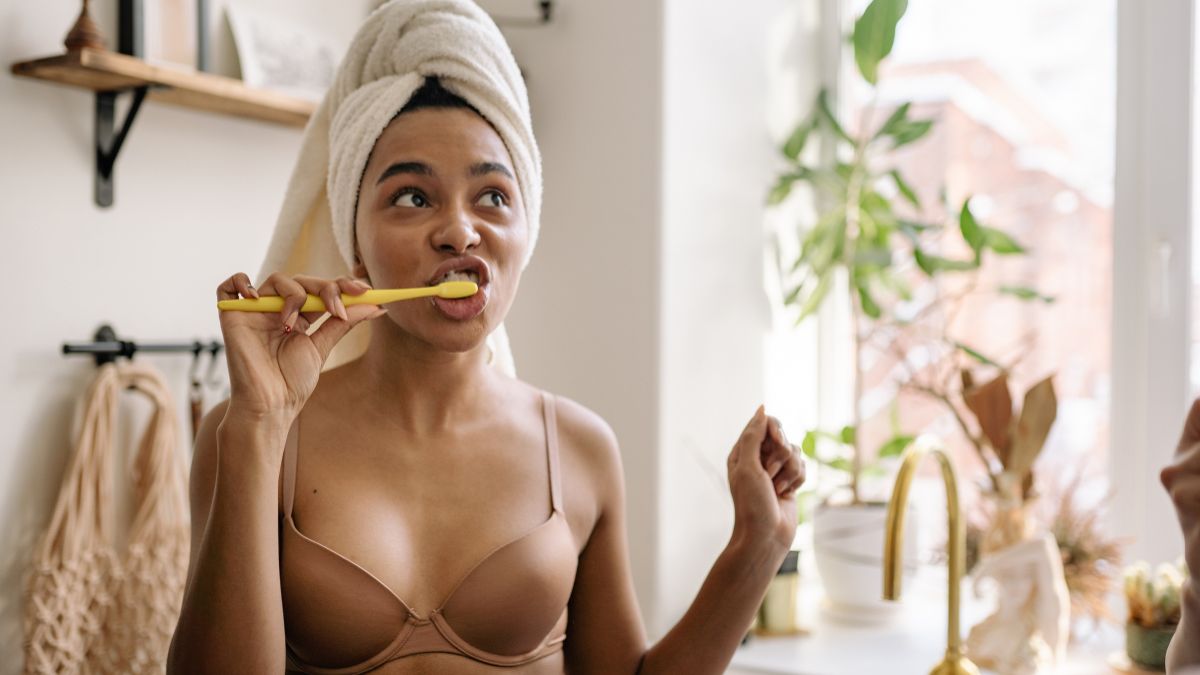 The Most Common Mistakes People Make When Brushing Their Teeth