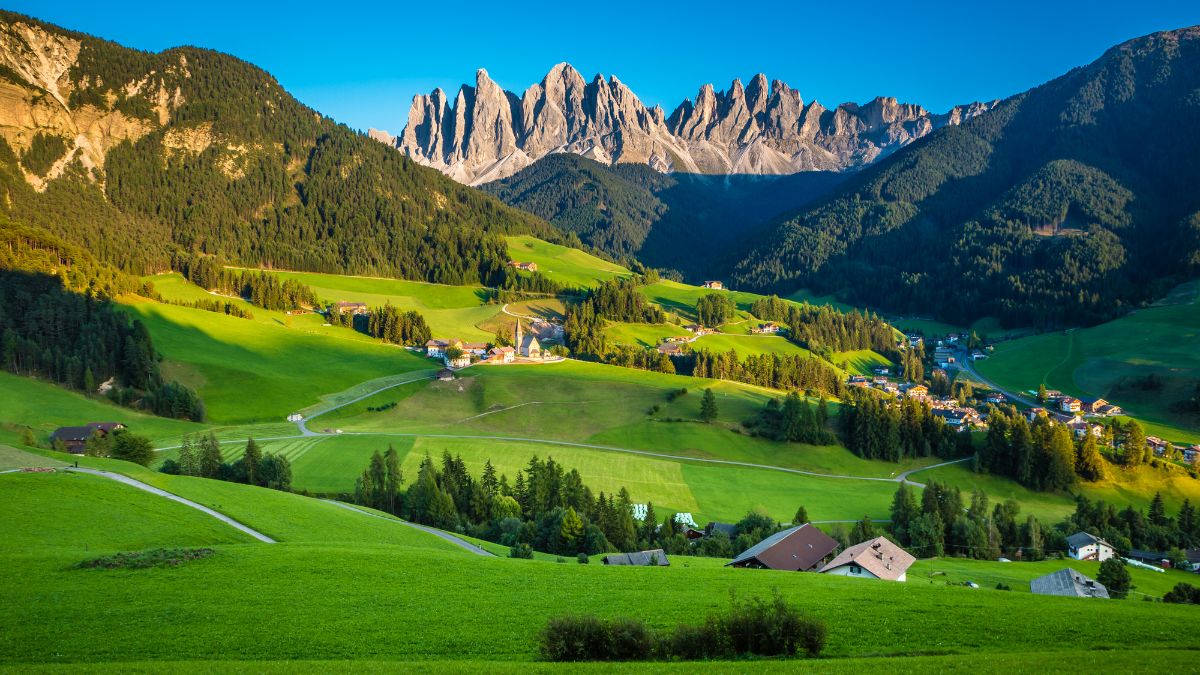 Popular Italian Valley Is Closing Its Doors to Instagram Tourists After Locals Have Had Enough