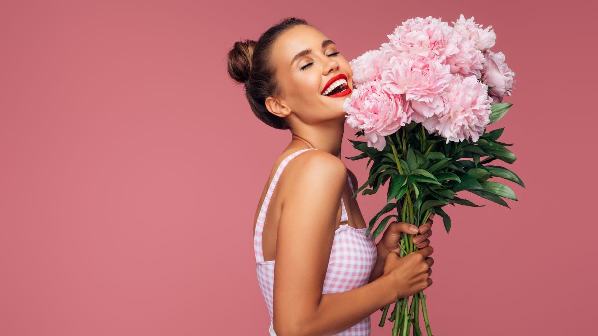 Why Buying Your Partner Flowers Is Actually a Smart Investment in Your Relationship