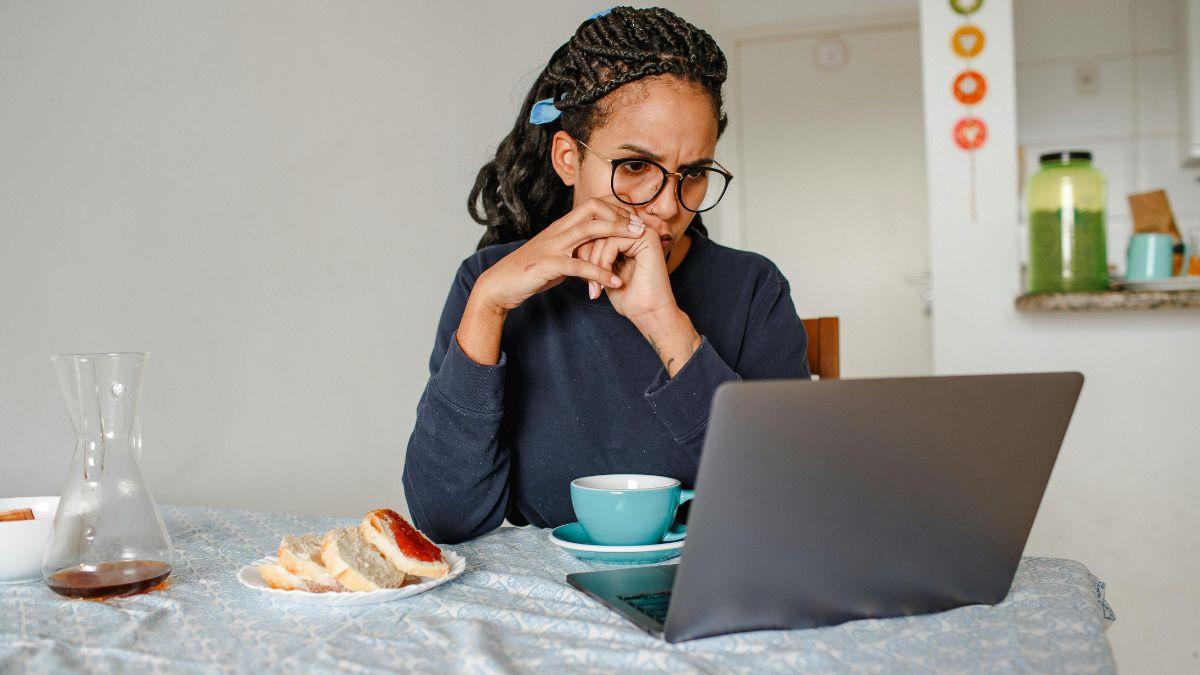 38 Productivity Hacks for Working From Home