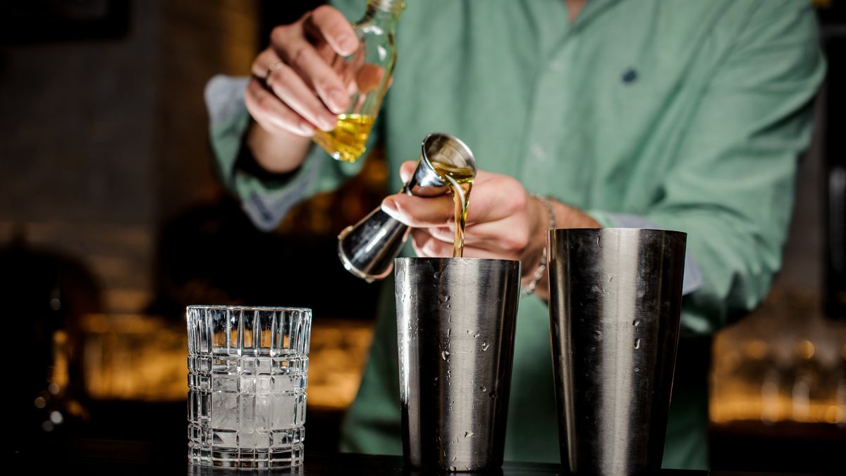 New Research Indicates That Excessive Alcohol Consumption Is Linked To Significant Brain Shrinkage