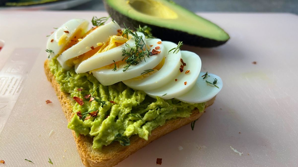 When Avocado Offers The Most Benefits For Breakfast Lunch Or Dinner