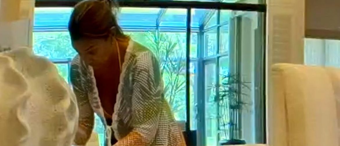 She Cleaned Her Apartment Too Thoroughly With a Cleaning Product and Never Expected These Consequences