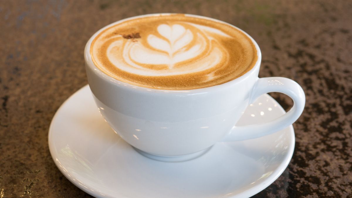 Do You Drink Coffee on an Empty Stomach Then You Need to Know This