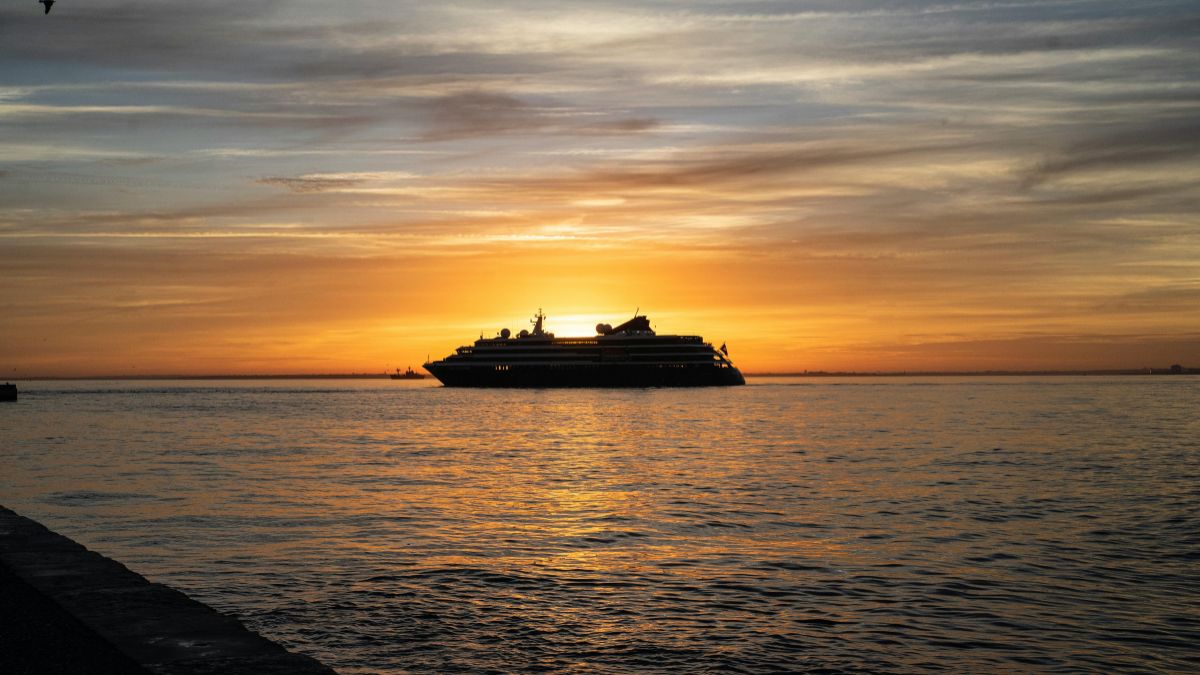 Woman Shows the Terrifying Side of Cruising: “You Can’t Do Anything About It”