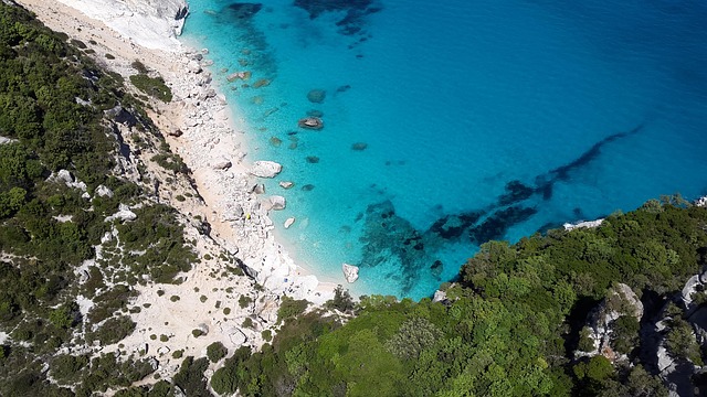 Cala Goloritzè Beach Sardinia Clear Water Limestone Arch