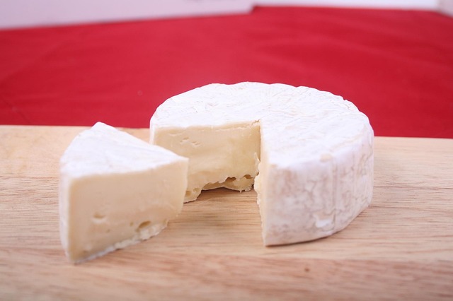 Brie Cheese High Saturated Fat Cholesterol