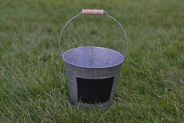 Galvanized Metal Bucket Outdoor Wash Station