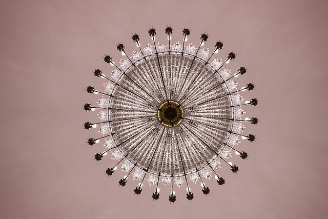 Statement Chandeliers High Ceilings Luxury Design