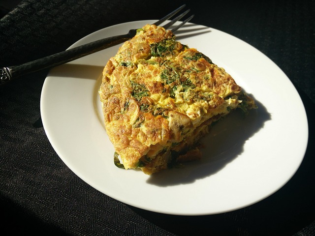 Mushroom Omelet With Spinach And Eggs
