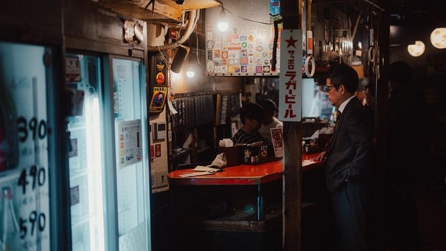 Happy Hour Bar Restaurant Discounts Socializing