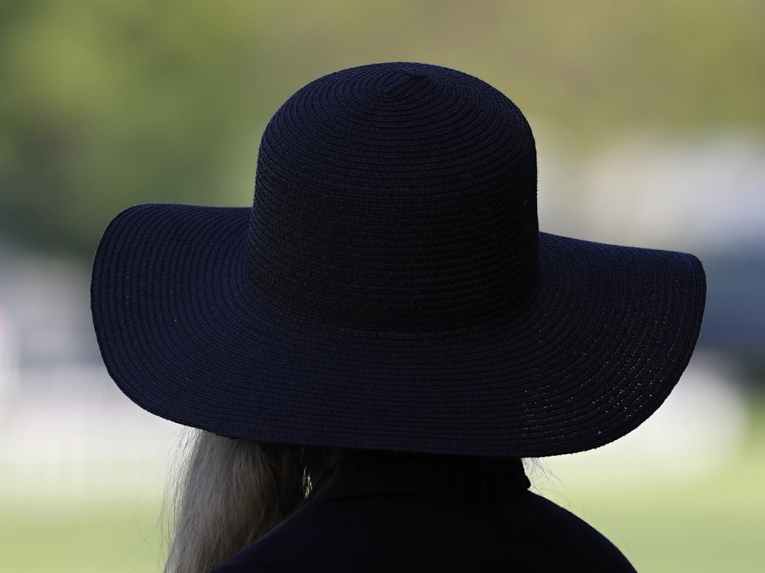 Black Woman Wearing Beret Or Wide-brim Hat Fashion