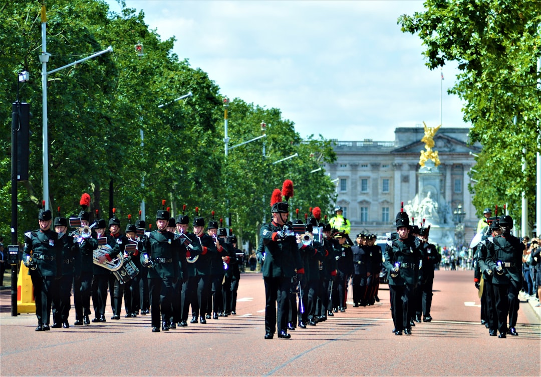 Changing Of The Guard Buckingham Palace Crowds Ceremony