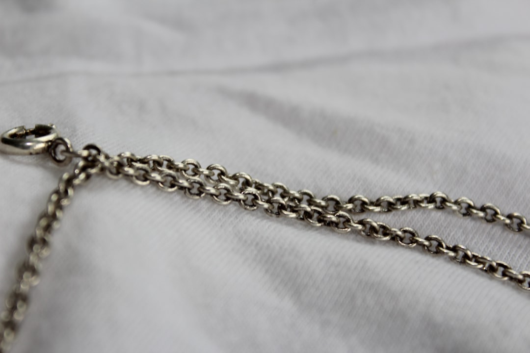 Simple Mens Necklace Silver Gold Thin Chain Pendant