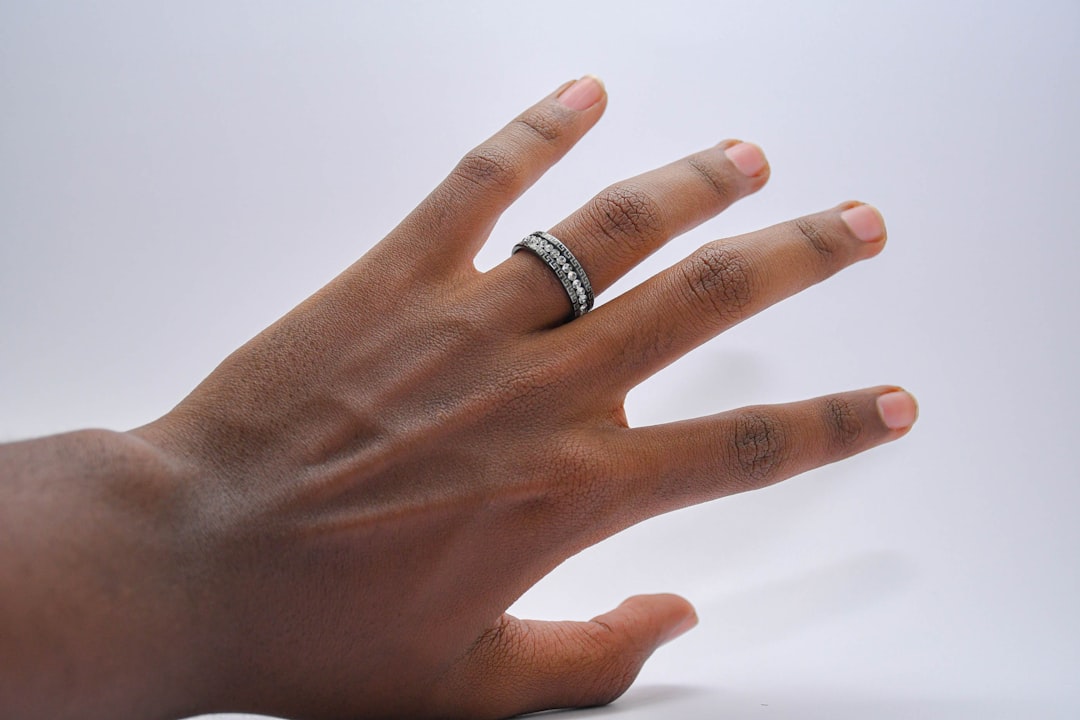 Finger Ratio Attractiveness Index Ring Hand