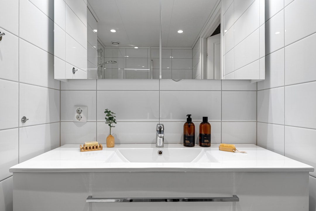 Minimalist Bathroom Hardware Sleek Faucets Cabinet Pulls