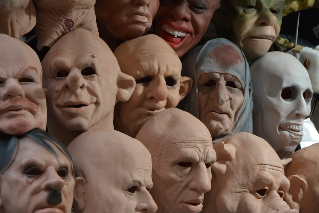 Dual-faced Masks