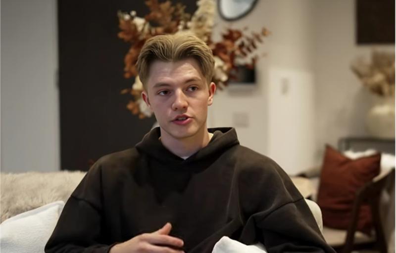 Man Used ChatGPT Because He Was Lonely: “I Hoped It Would Be My Friend”