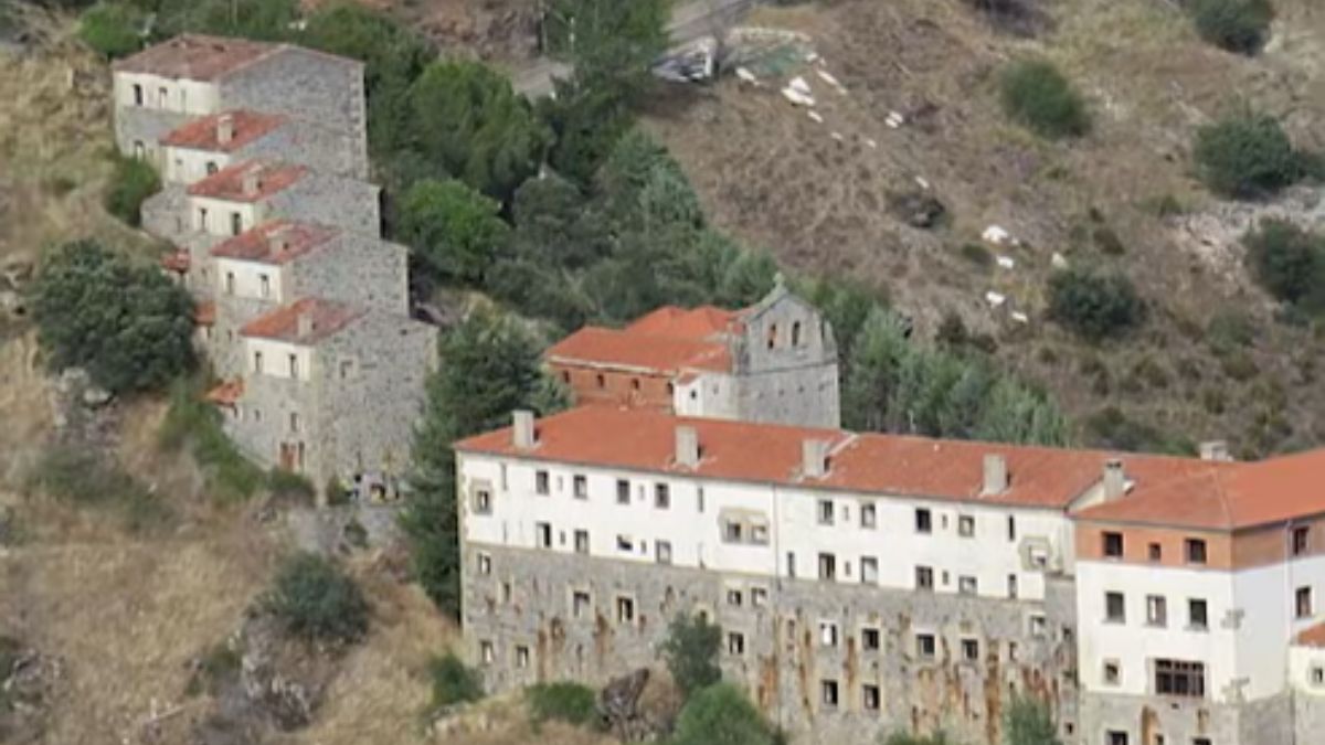 An American Bought an Entire Abandoned Spanish Village for Just $336,000