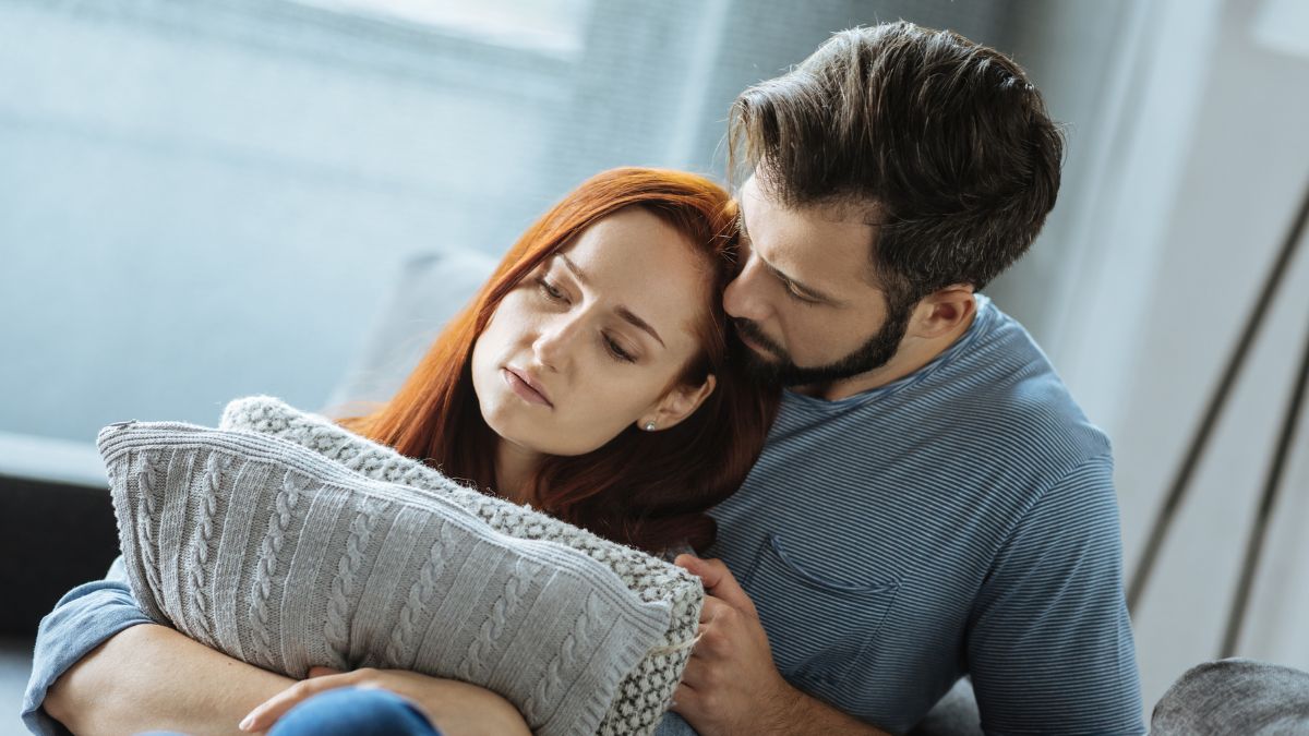 Signs Your Partner Is Putting Minimal Effort Into The Relationship