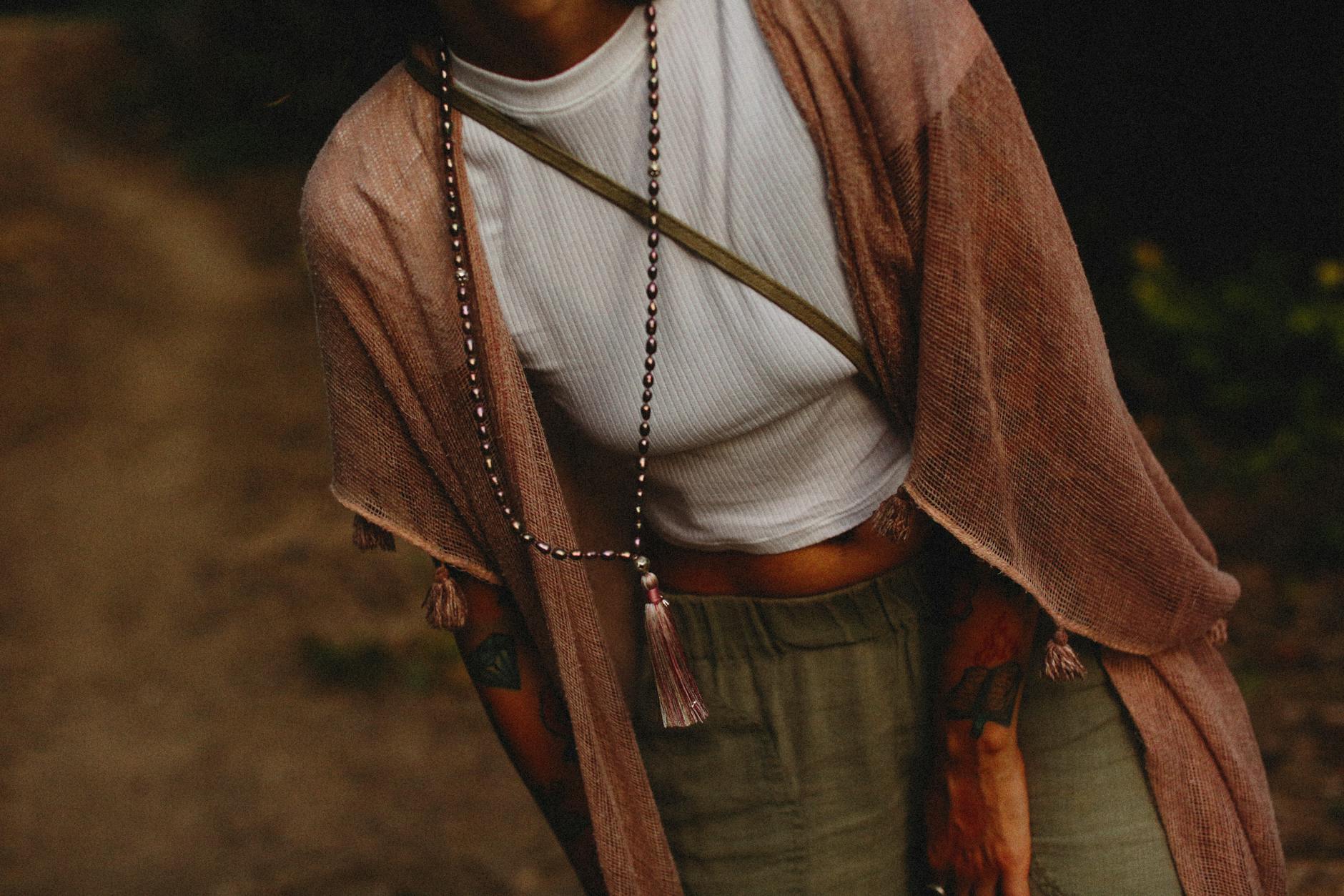 Cord Necklaces Jewelry Fashion Trends Bohemian Minimalist