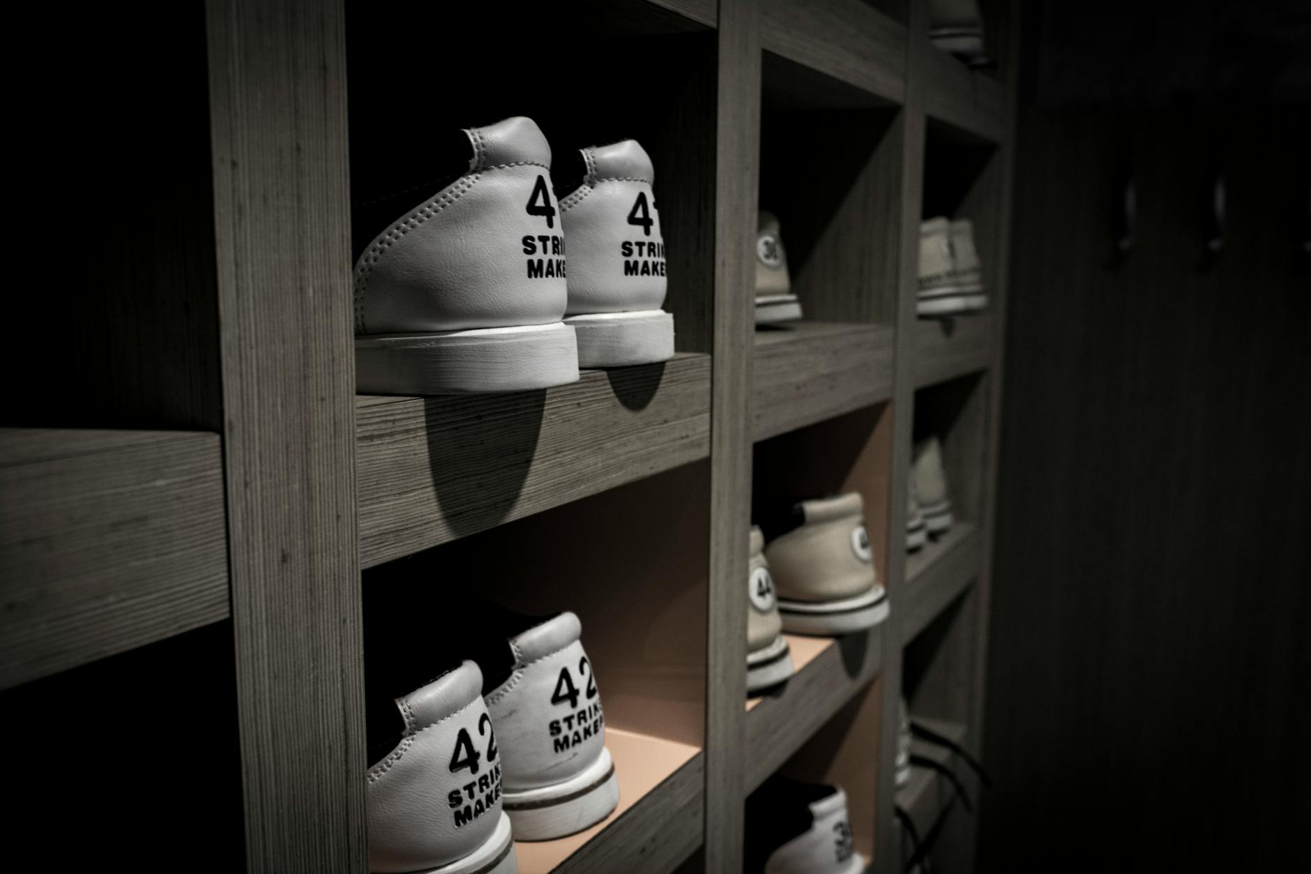 Pregnancy Shoe Size Increase Supportive Footwear