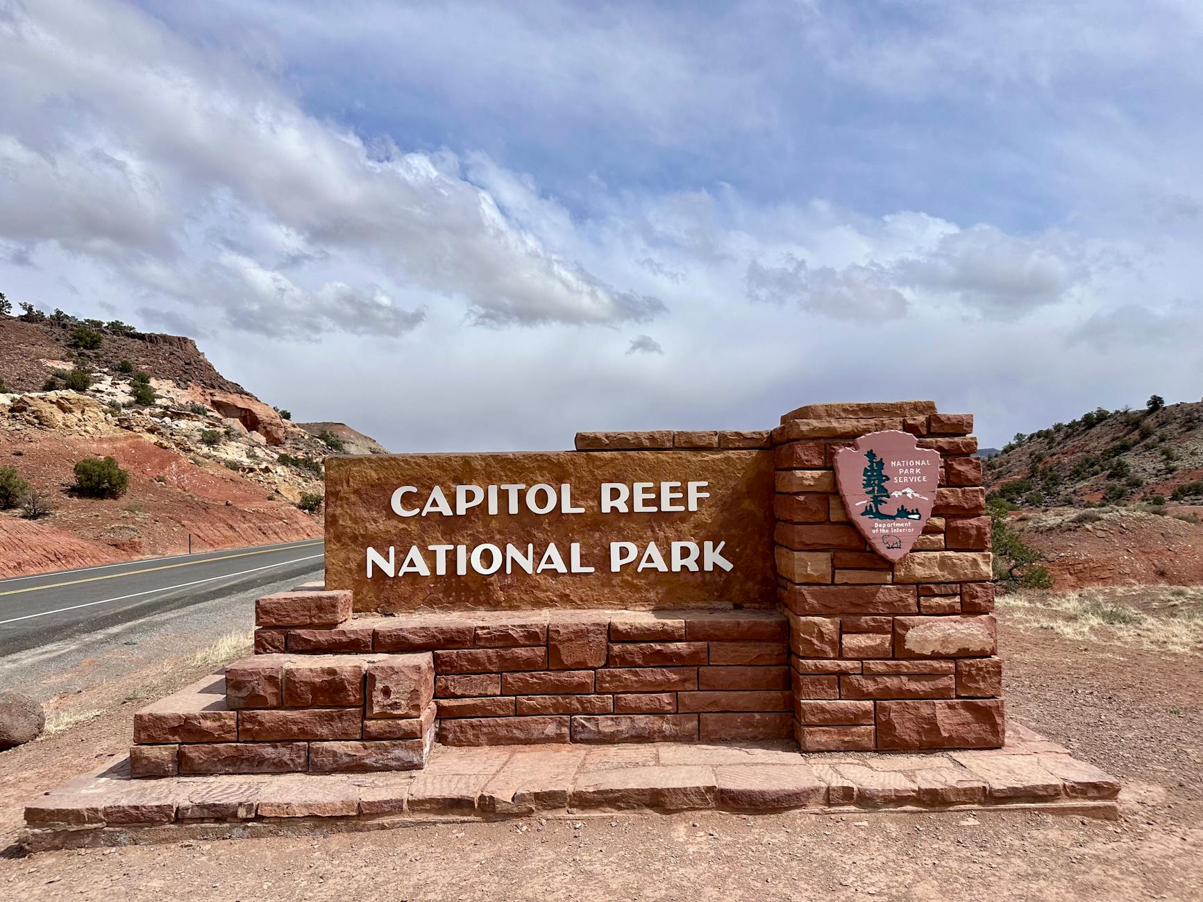 Capitol Reef National Park Waterpocket Fold Sandstone Orchards Scenic Drives