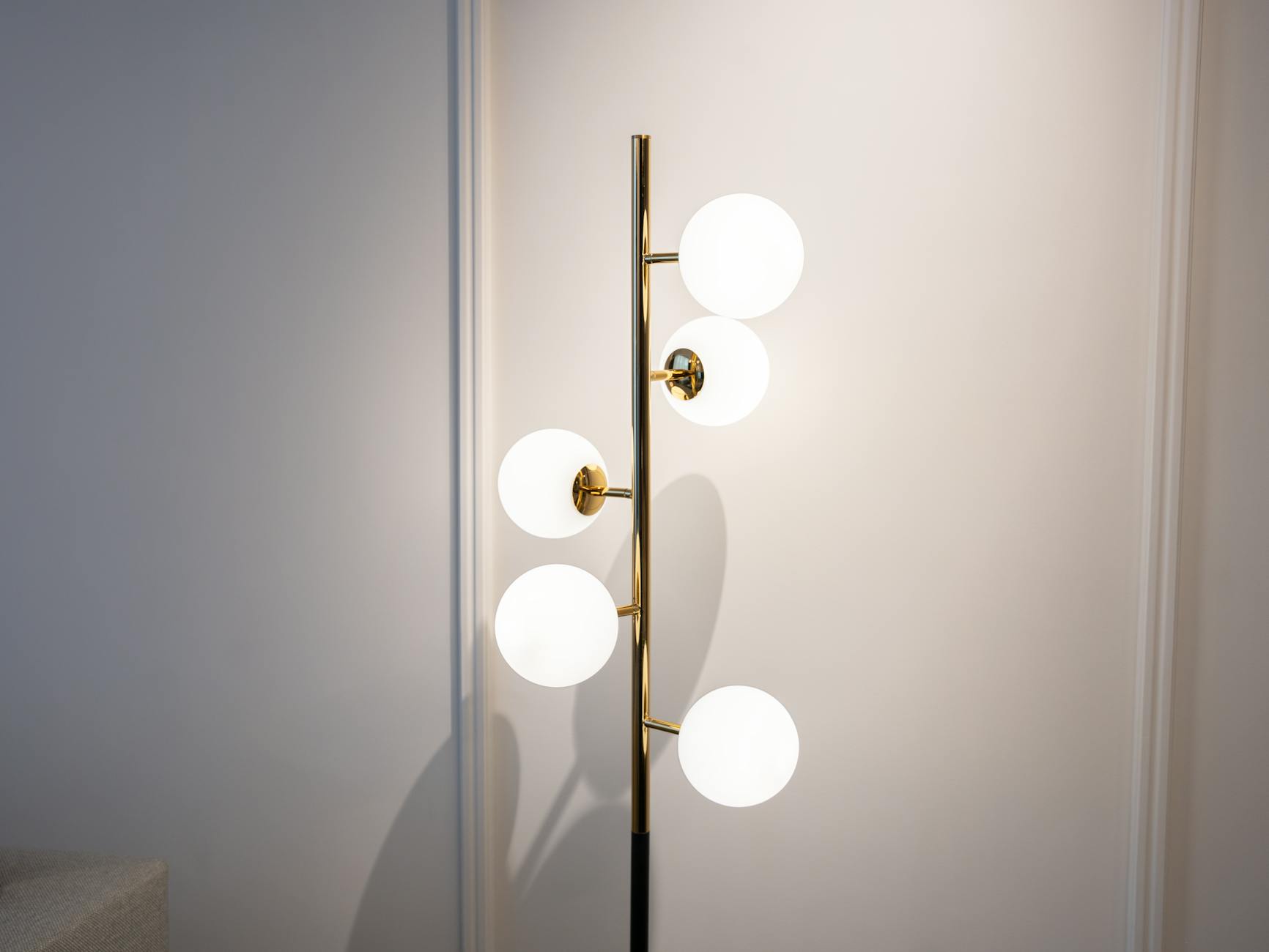 Small Apartment Living Room Statement Lighting Fixtures Chandelier Floor Lamp