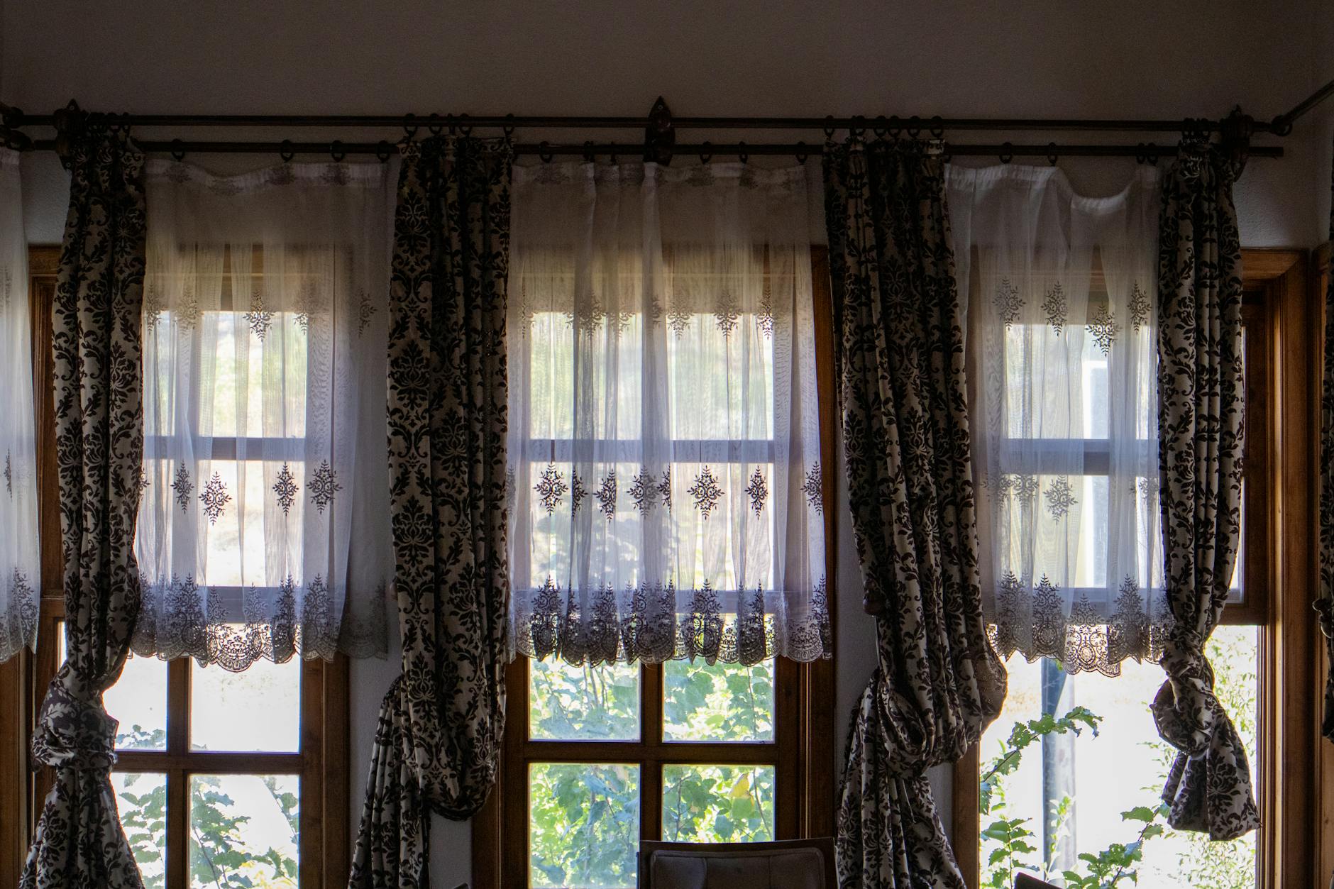 Elegant Curtains Drapery Interior Design