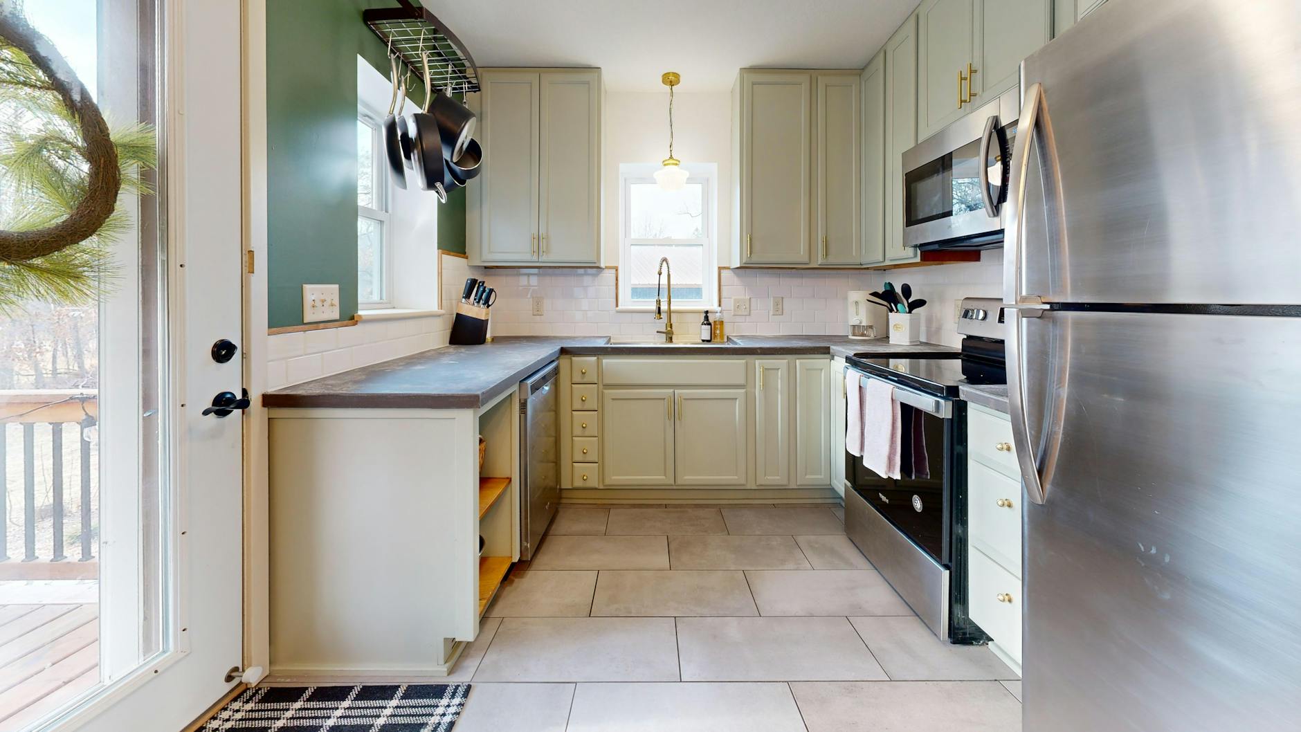 Modern Kitchen Layout Flexible Work Zones