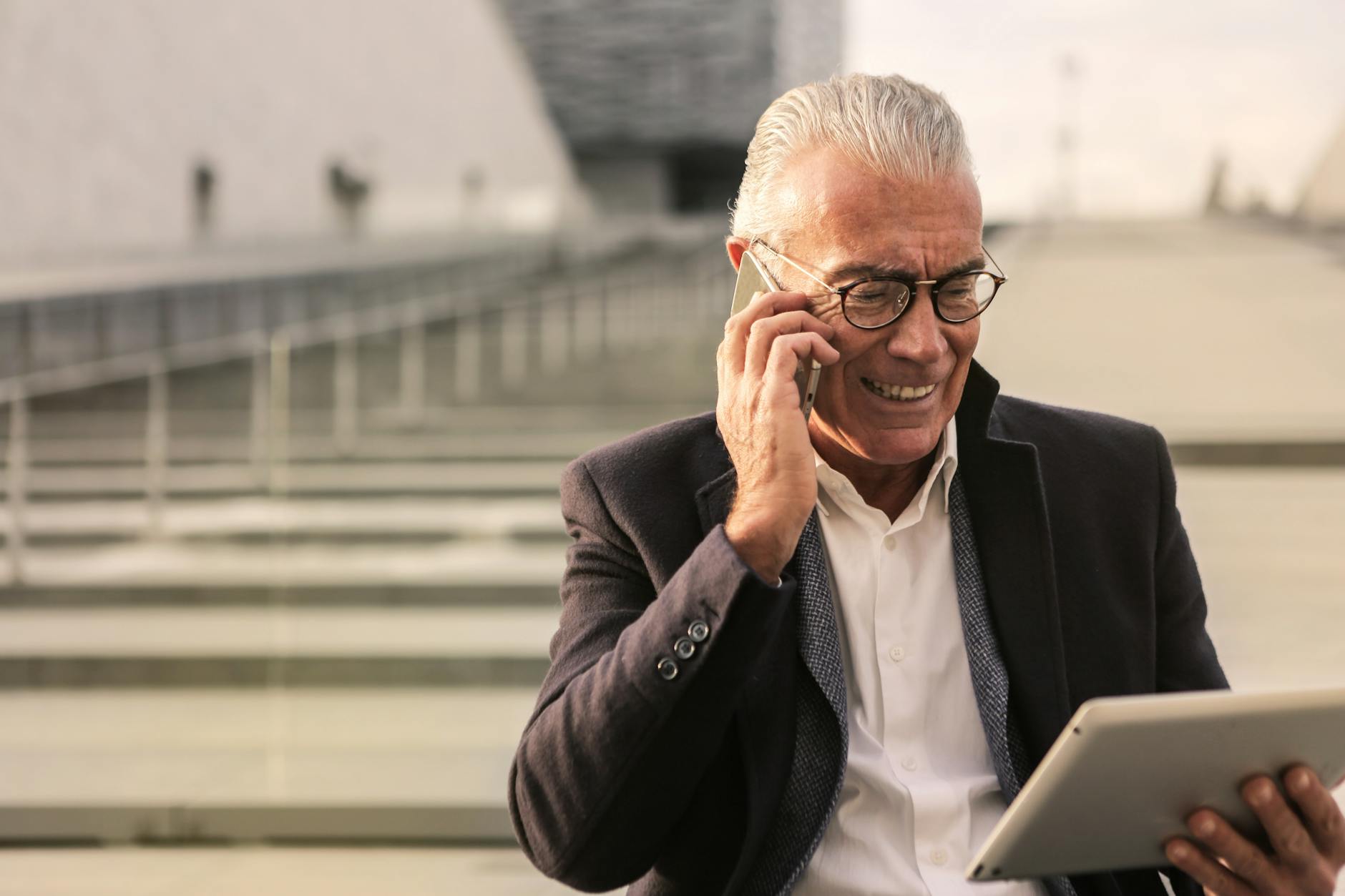  Communication Persons