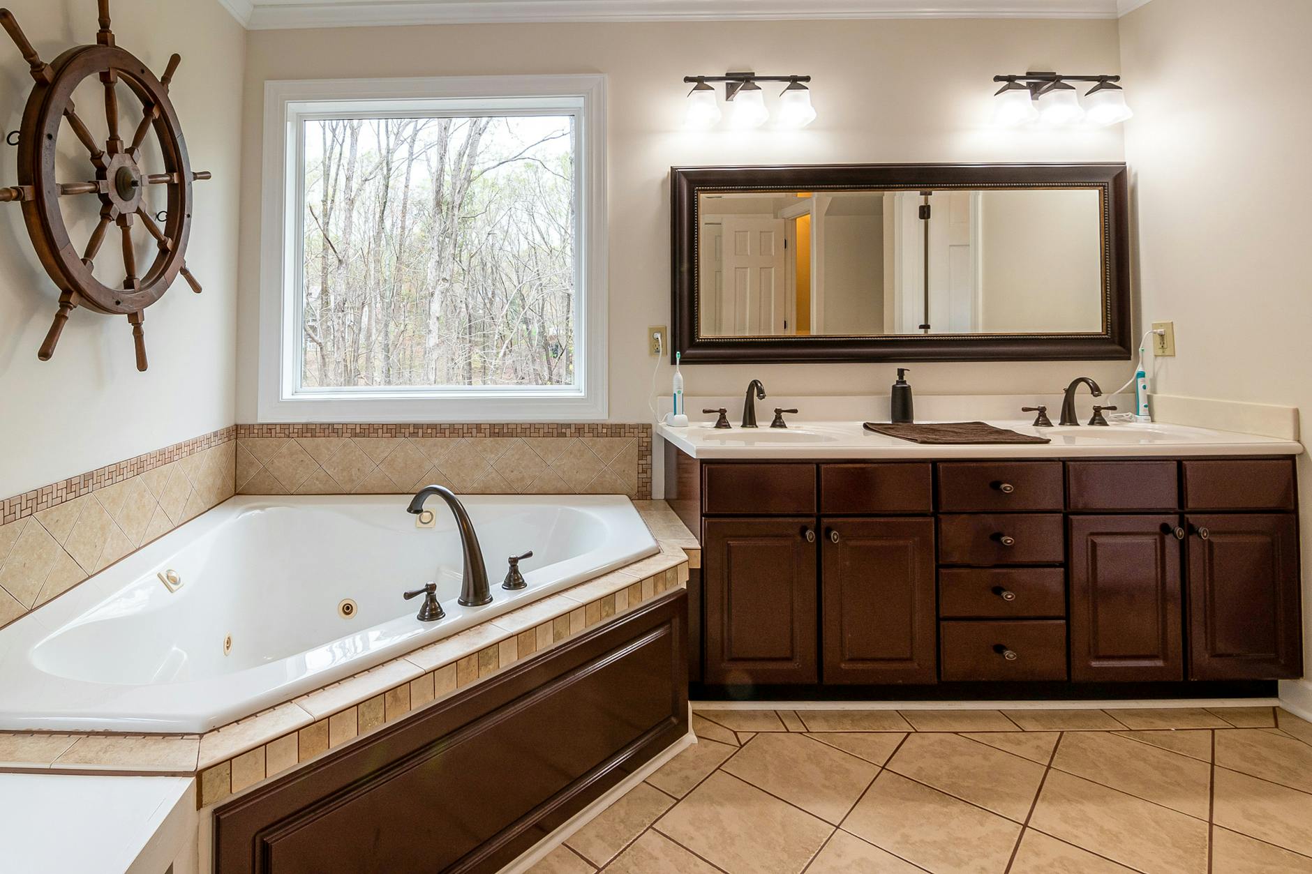 Wood Look Porcelain Tiles Bathroom Renovation