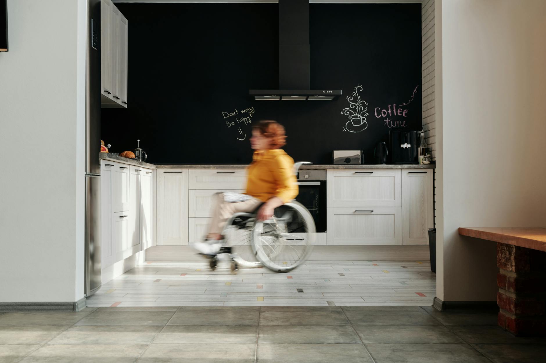 Outdated Kitchen Trends Chalkboard Walls