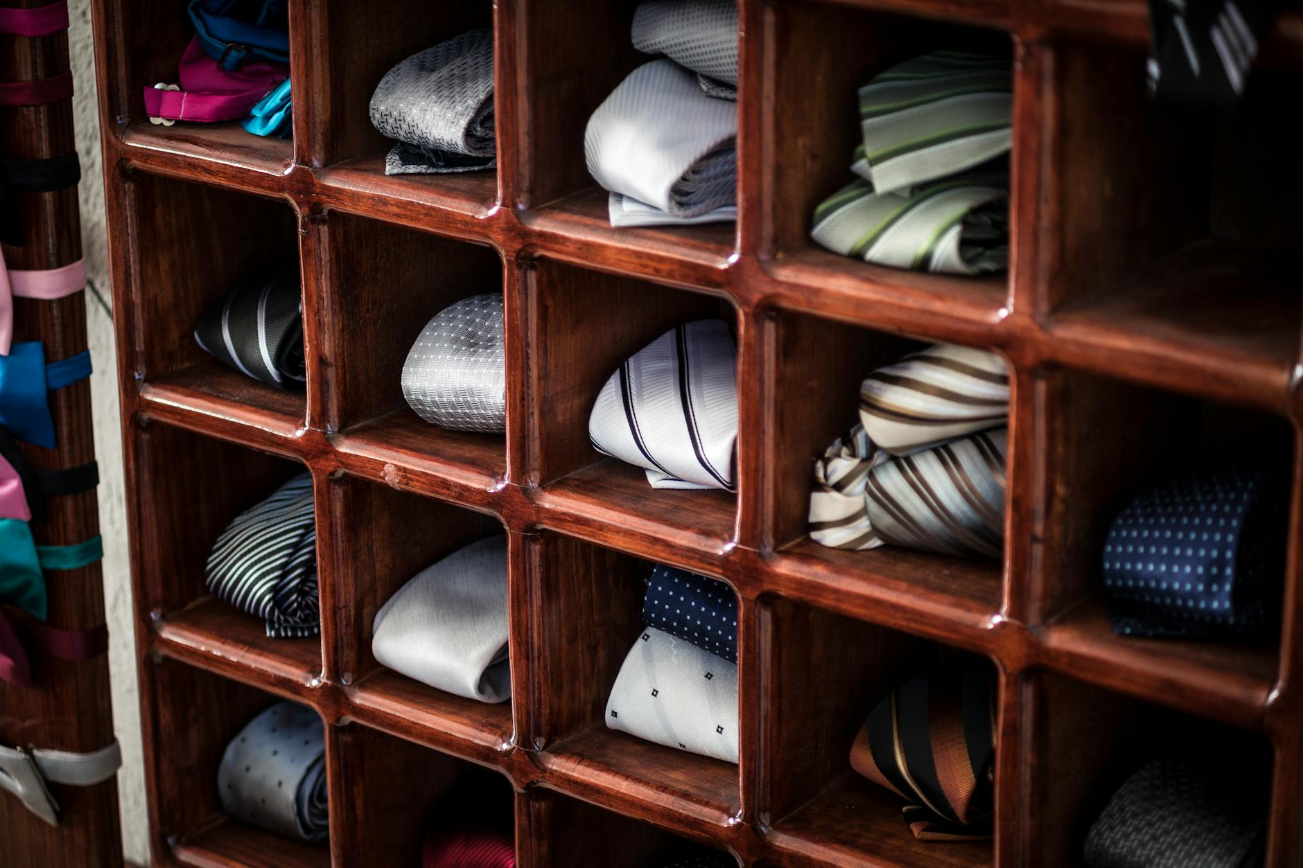 Mens Fashion Ties Professional Attire Classic Silk Tie