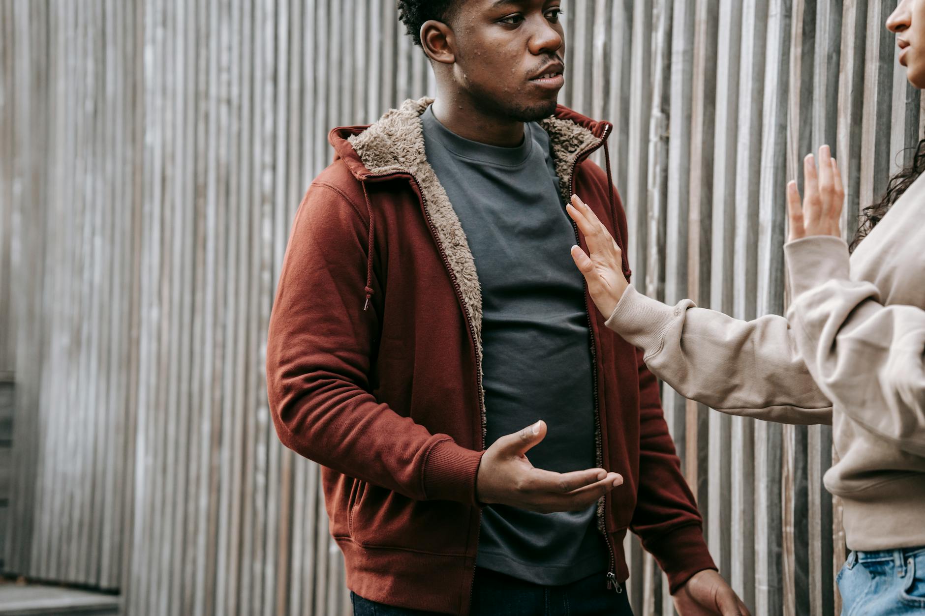 Disrupted Conversation Dynamics