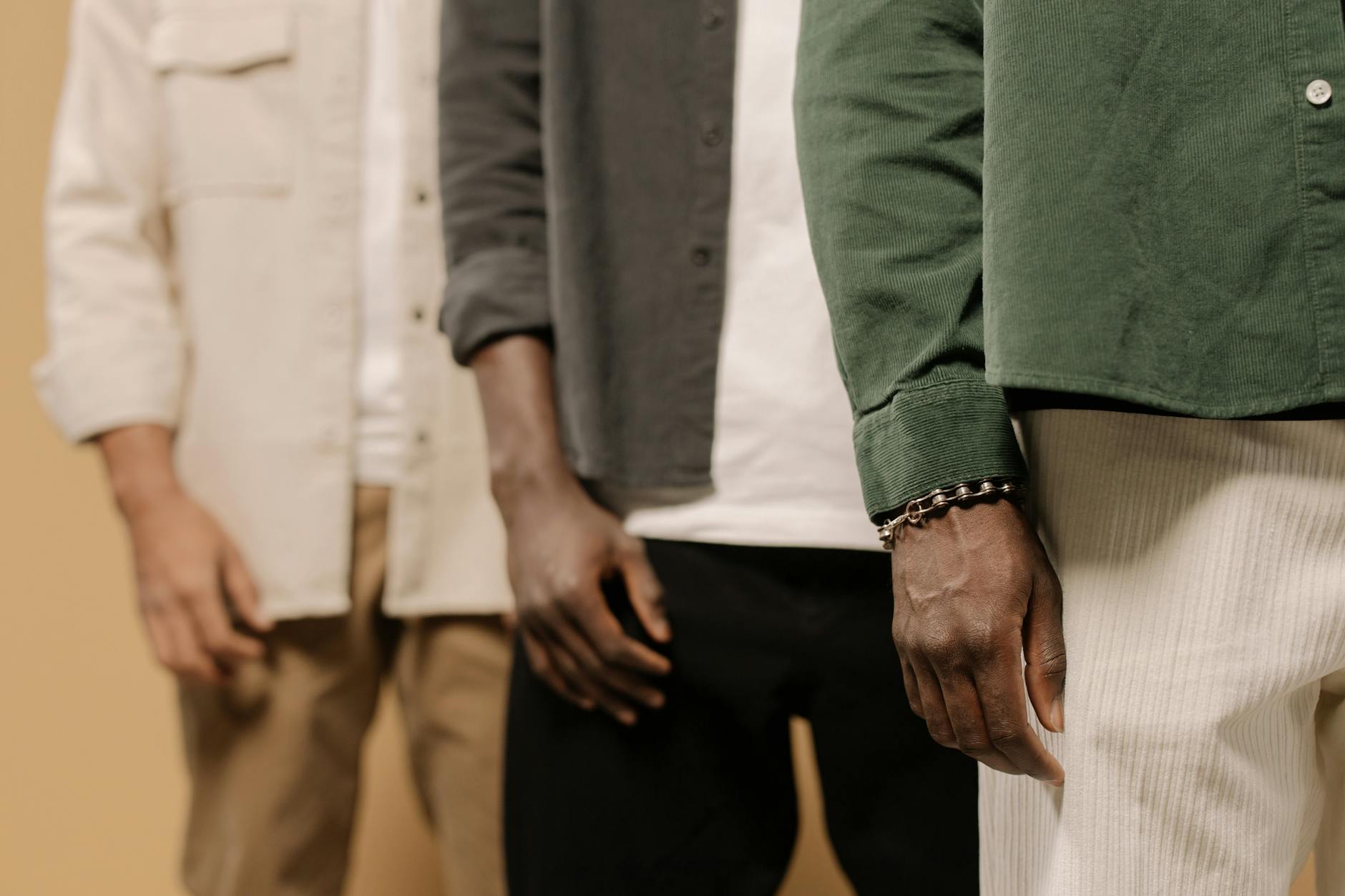 Mens Fashion Untucked Dress Shirts