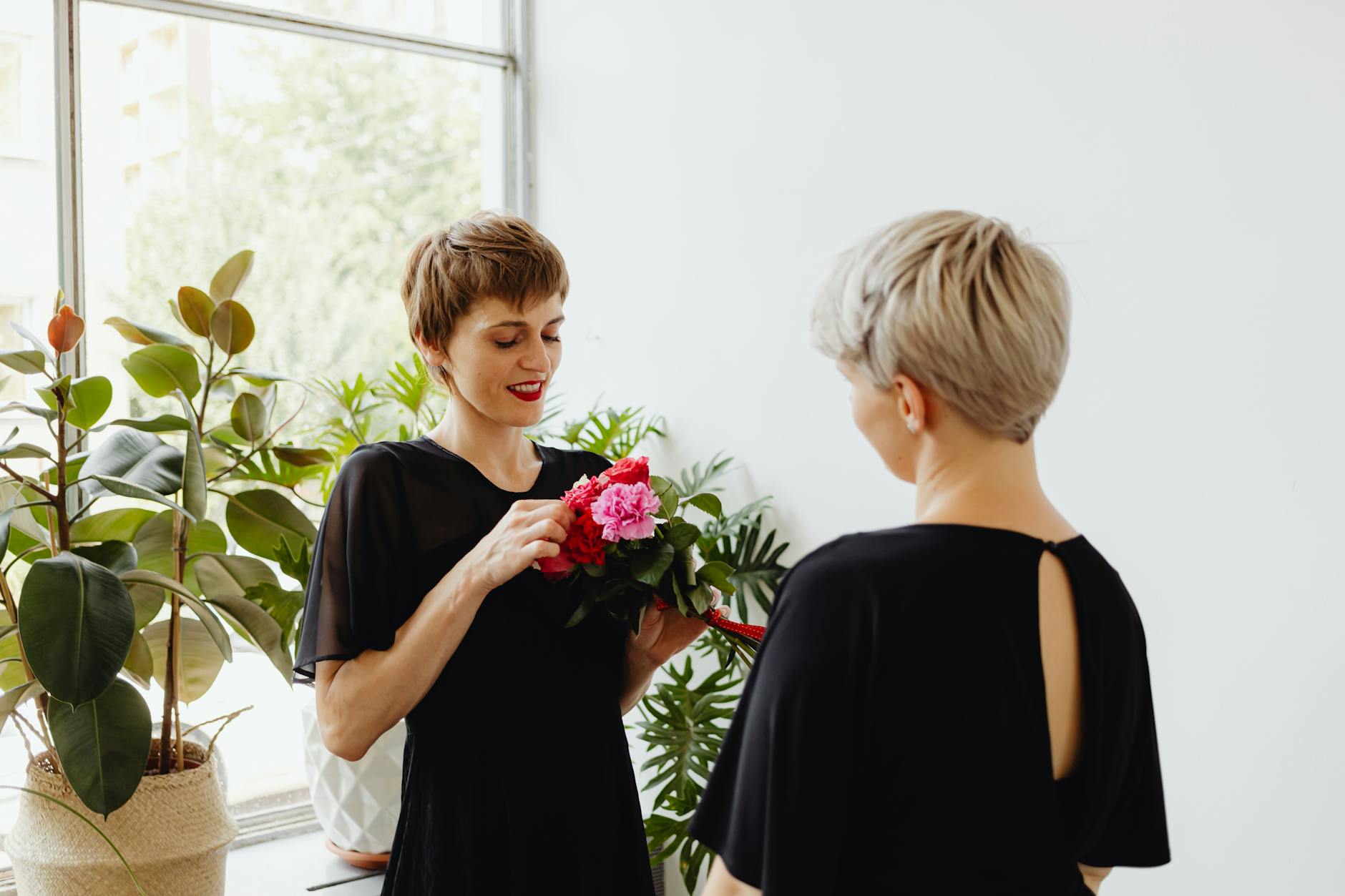 Lesbian Couple Appreciation Gratitude Daily Tasks