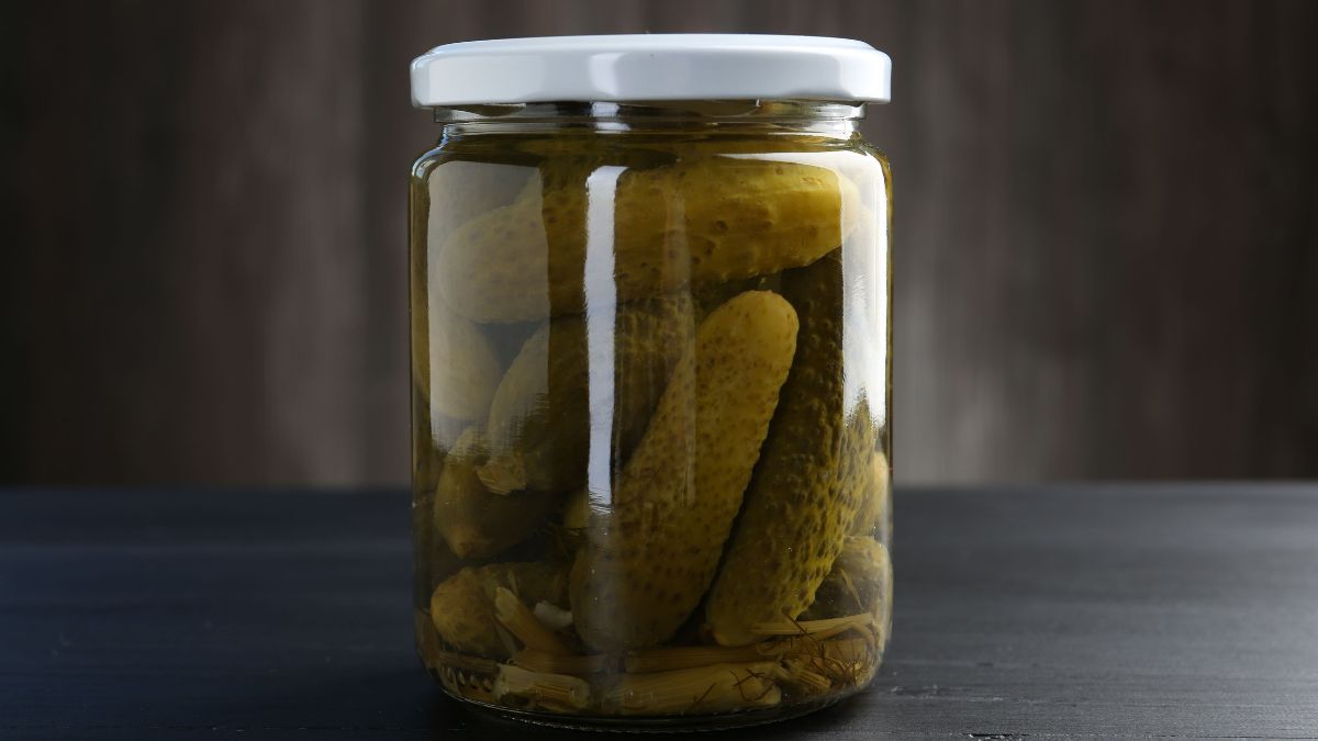 Here Is How to Open Jars That Refuse to Budge With These Super Tricks