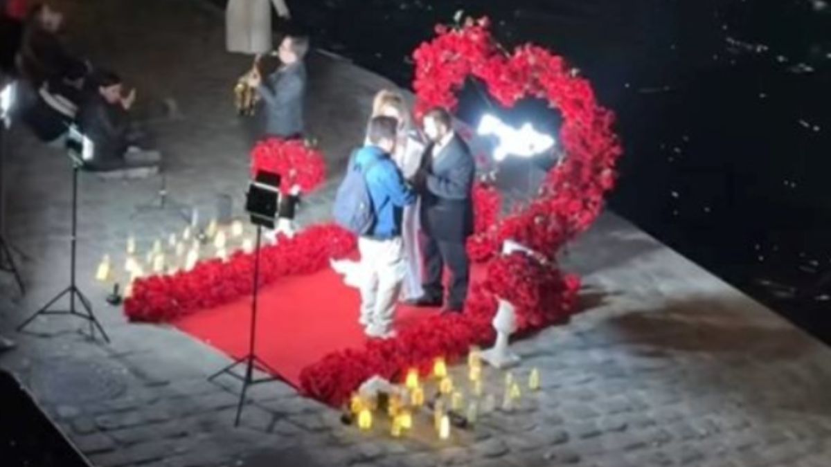 Marriage Proposals in Paris Have Become a Trend and Lucrative Business but Many Mock Them on TikTok