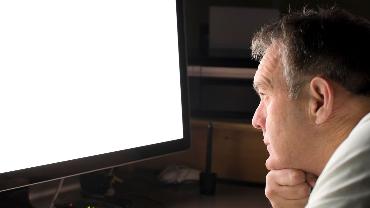 These Zodiac Signs Claim To Hate Chatgpt But Still Use It In The Middle Of The Night