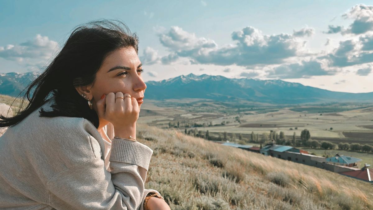 Their Silence Says It All: The Quietest Zodiac Signs