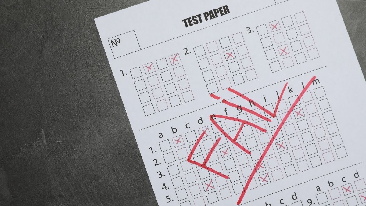 Eleven Common Signs That Often Point to Seriously Low Intelligence