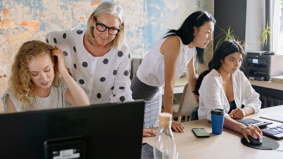 Four Zodiac Signs That Are Colleagues From Hell