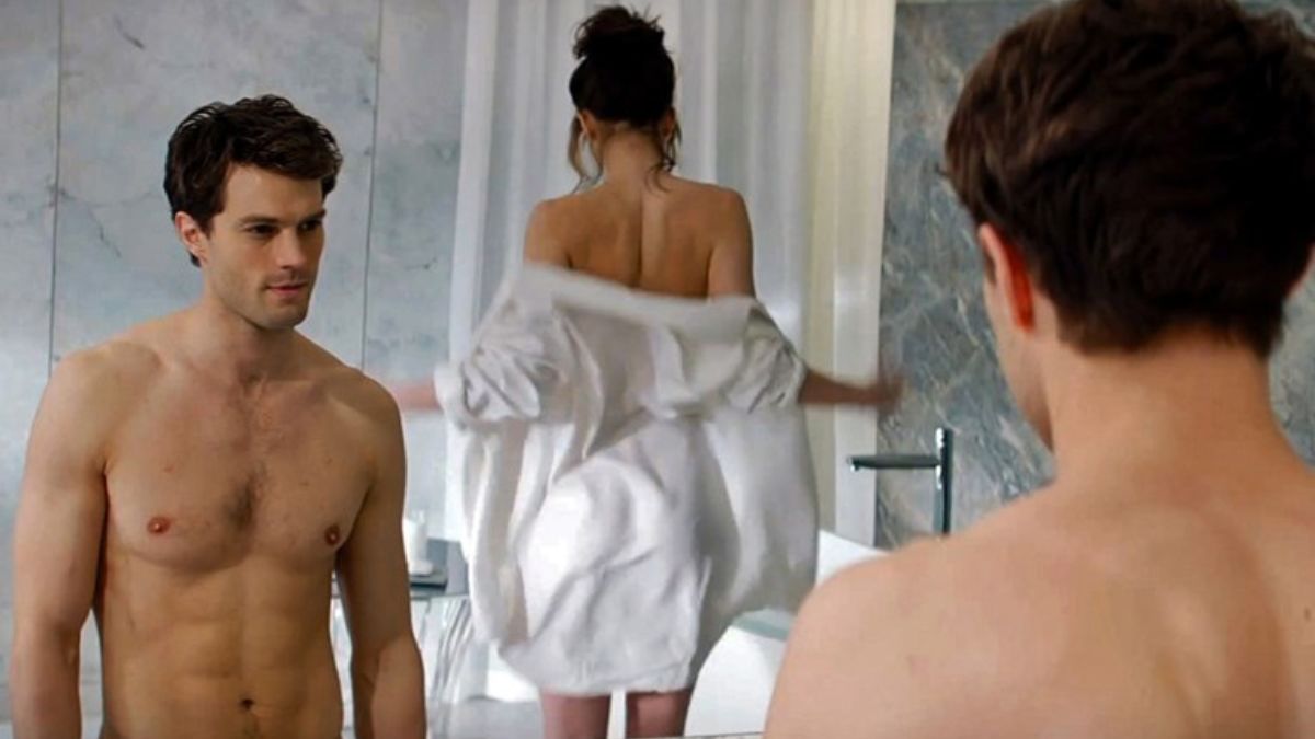 What Sex Therapists Say They Never Do in the Bedroom and Why It Matters