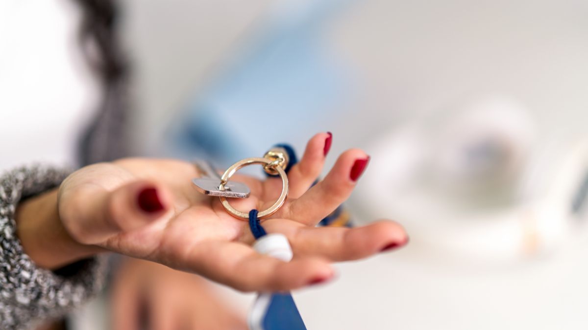 18 Red Flags You Should Look For Before Booking an Airbnb