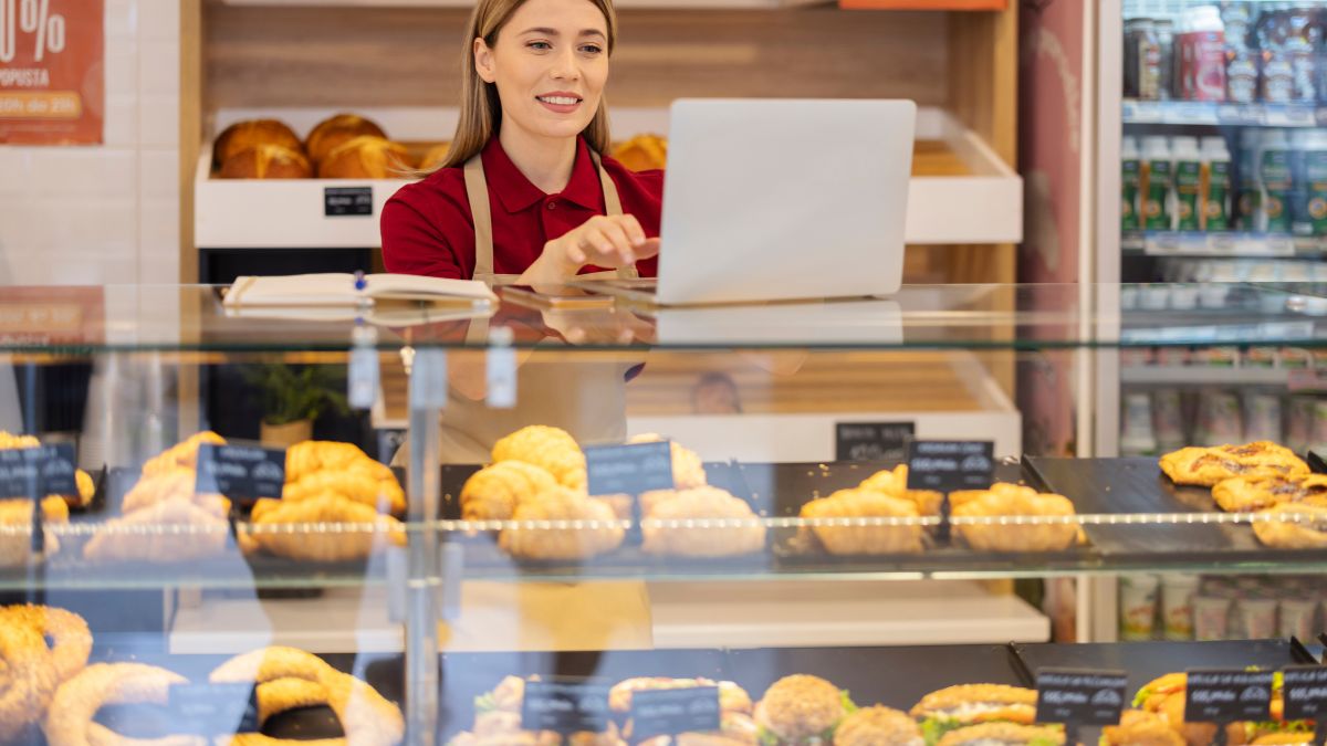 Secrets Bakery Employees Won’t Tell You About Their Bread